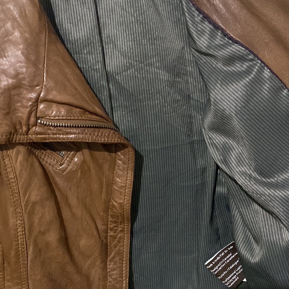 Leather jacket - Picture 5 of 5